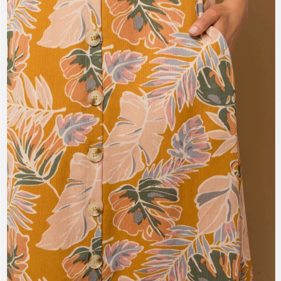 Gilli Tropical Button Down Skirt - Size Small - Picture 4 of 7